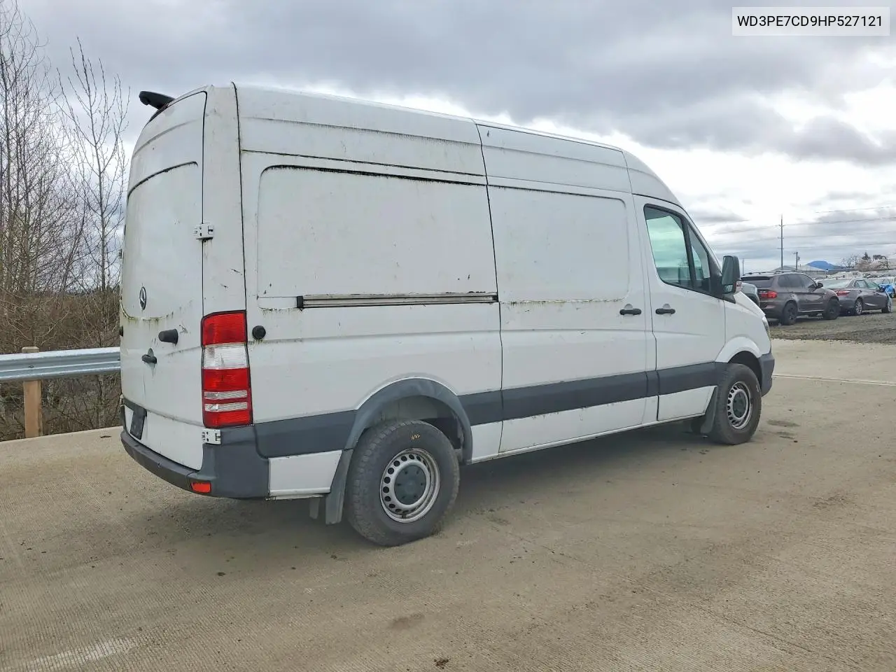 2017 Mercedes Benz Sprinter 2500 Utility / Service Van VIN: WD3PE7CD9HP527121 Lot: 59703816