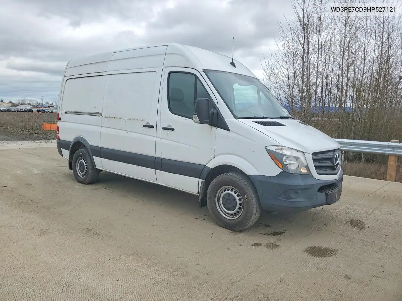 2017 Mercedes Benz Sprinter 2500 Utility / Service Van VIN: WD3PE7CD9HP527121 Lot: 59703816