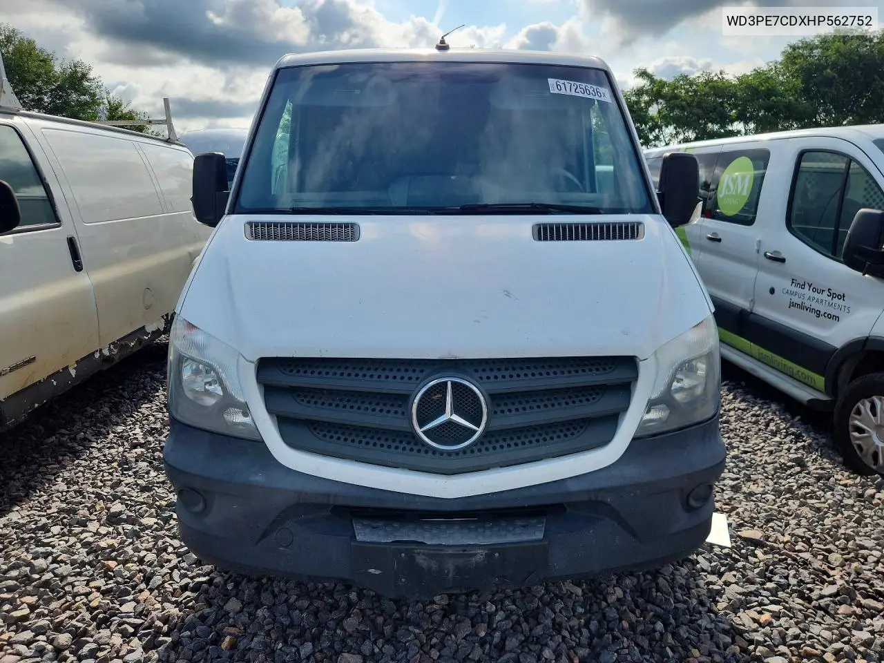 2017 Mercedes-Benz Sprinter 2500 VIN: WD3PE7CDXHP562752 Lot: 61725636