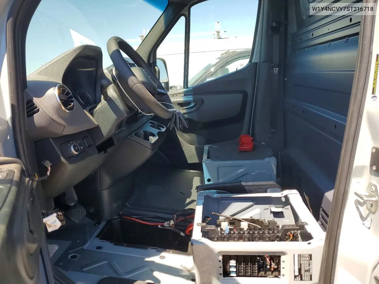 2025 Mercedes Benz Sprinter 2500 VIN: W1Y4NCVY7ST216718 Lot: 56714306