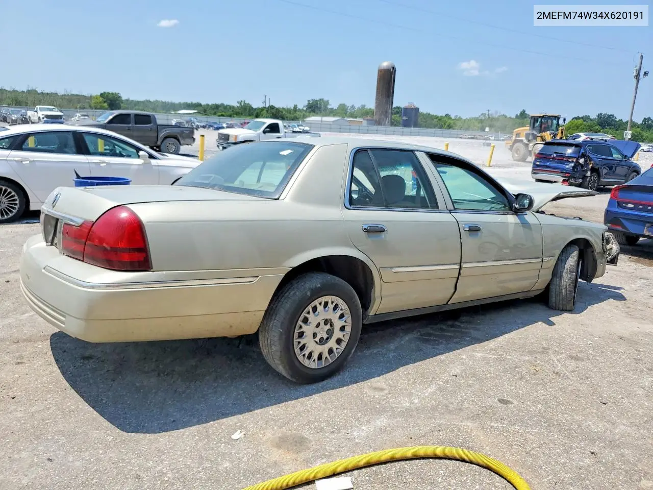 2004 Mercury Grand Marquis Gs VIN: 2MEFM74W34X620191 Lot: 85772135