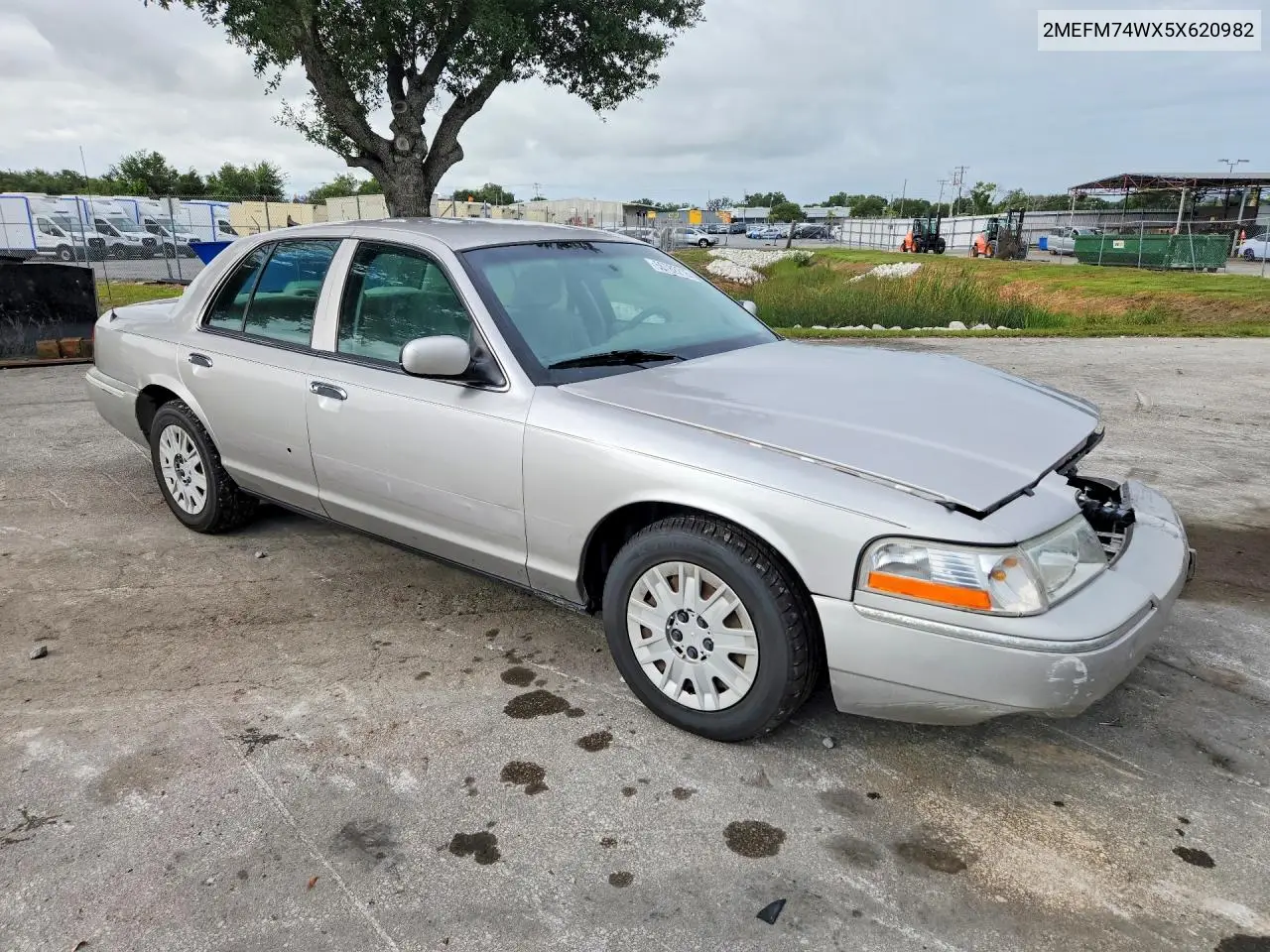 2005 Mercury Grand Marquis Gs VIN: 2MEFM74WX5X620982 Lot: 56782216
