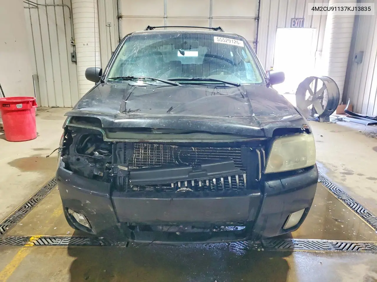 2007 Mercury Mariner Luxury VIN: 4M2CU91137KJ13835 Lot: 55529126