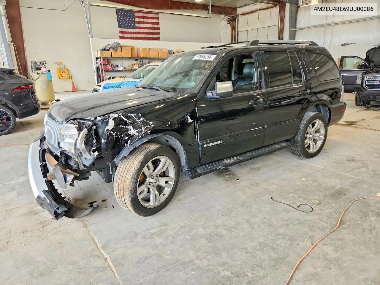 2009 Mercury Mountaineer Premier VIN: 4M2EU48E69UJ00086 Lot: 57086256