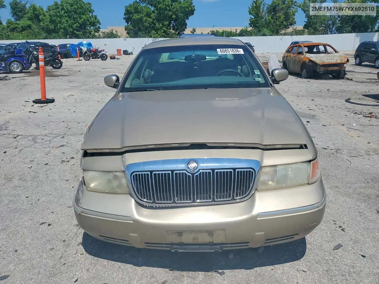 2000 Mercury Grand Marquis Ls VIN: 2MEFM75W7YX692810 Lot: 60851836