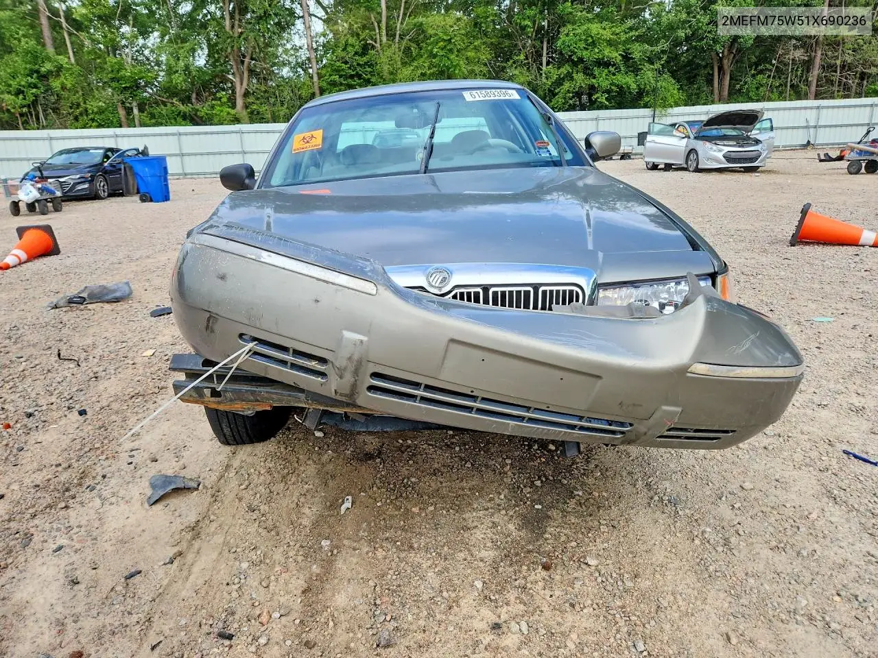2001 Mercury Grand Marquis Ls VIN: 2MEFM75W51X690236 Lot: 61589396