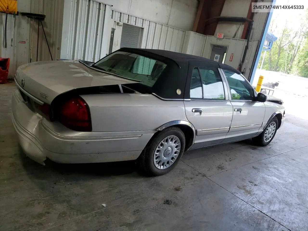 2004 Mercury Grand Marquis Gs VIN: 2MEFM74W14X645333 Lot: 56162206