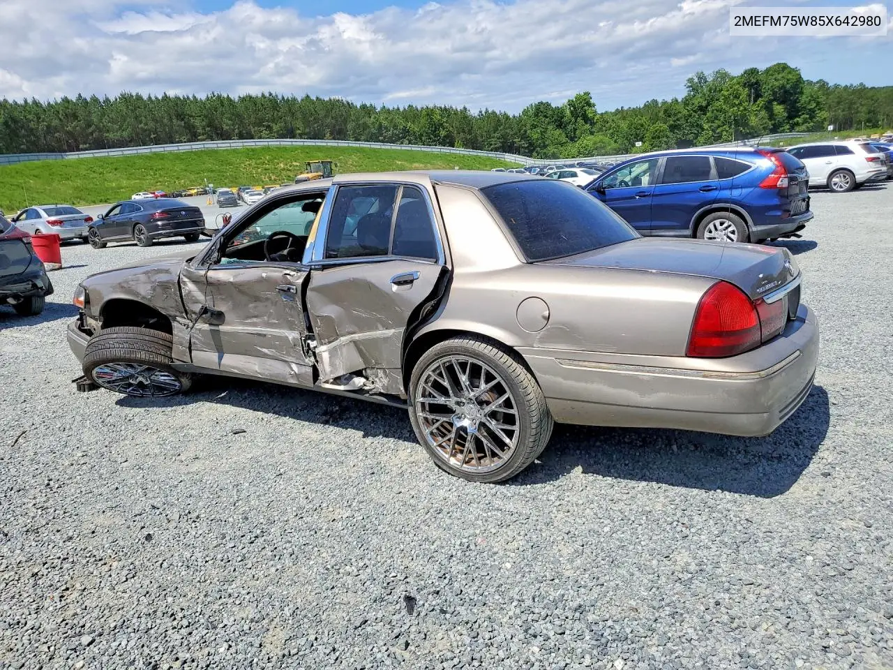 2005 Mercury Grand Marquis Ls VIN: 2MEFM75W85X642980 Lot: 57123456