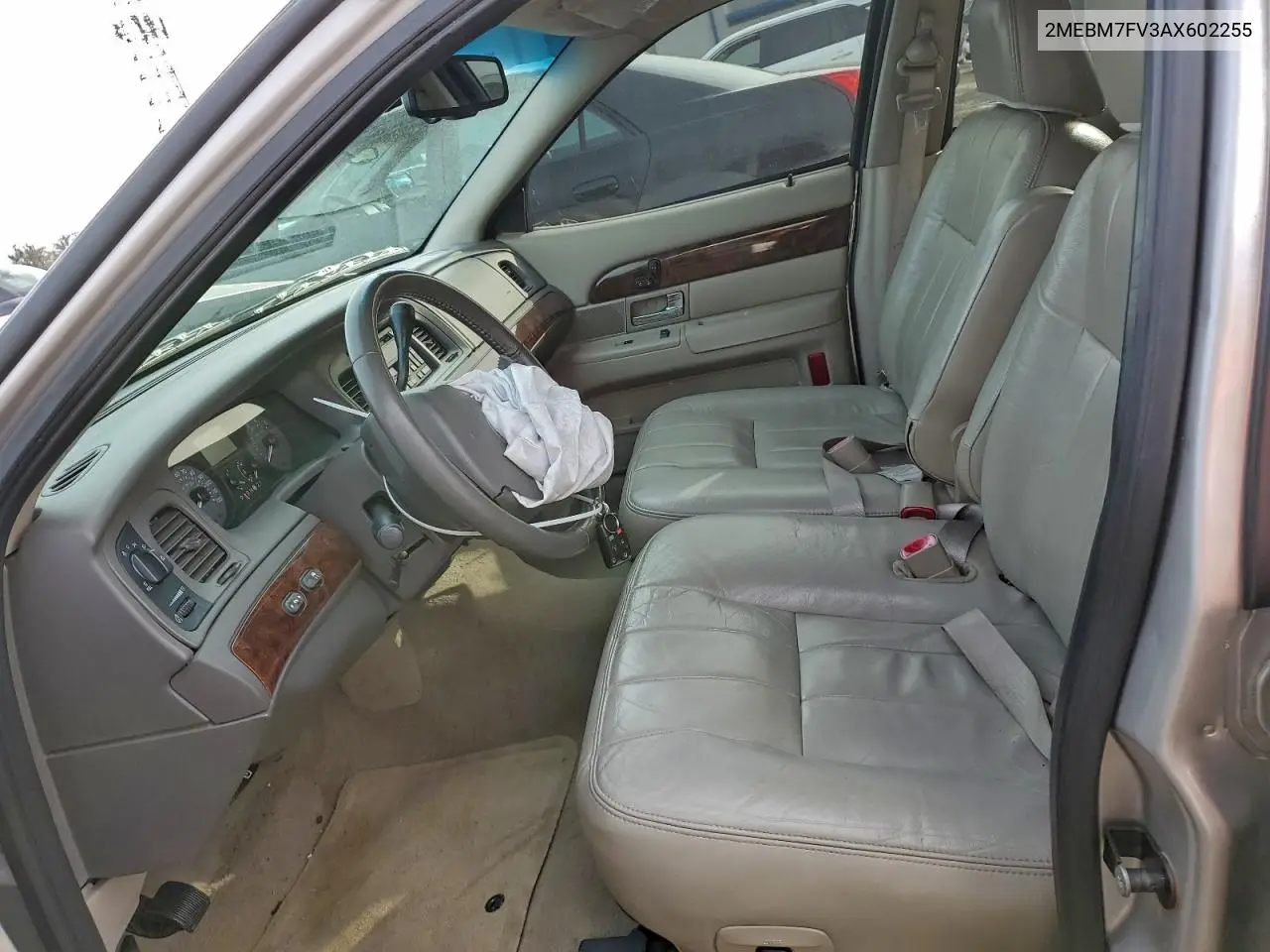 2MEBM7FV3AX602255 2010 Mercury Grand Marquis Ls
