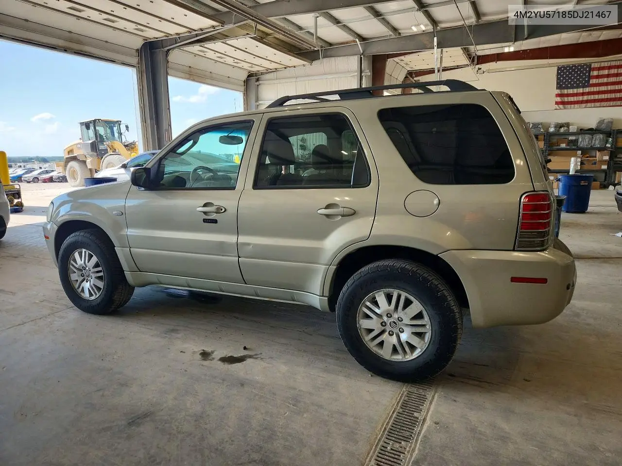 2005 Mercury Mariner VIN: 4M2YU57185DJ21467 Lot: 61370686