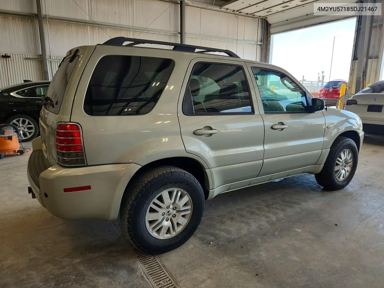 2005 Mercury Mariner VIN: 4M2YU57185DJ21467 Lot: 61370686