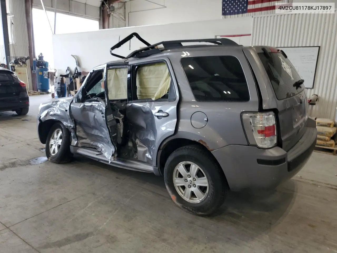 2008 Mercury Mariner VIN: 4M2CU81178KJ17897 Lot: 69174225