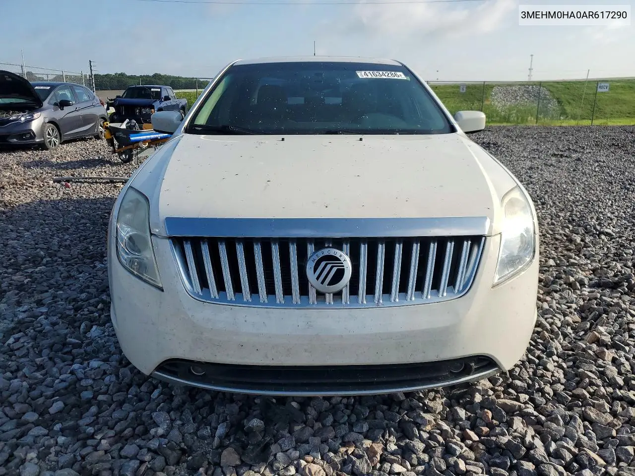 2010 Mercury Milan VIN: 3MEHM0HA0AR617290 Lot: 41634286