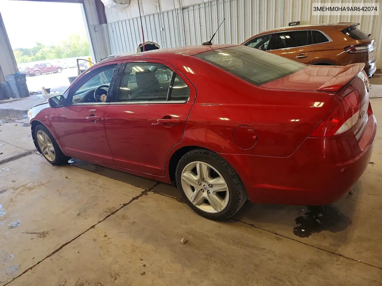 2010 Mercury Milan VIN: 3MEHM0HA9AR642074 Lot: 59021186