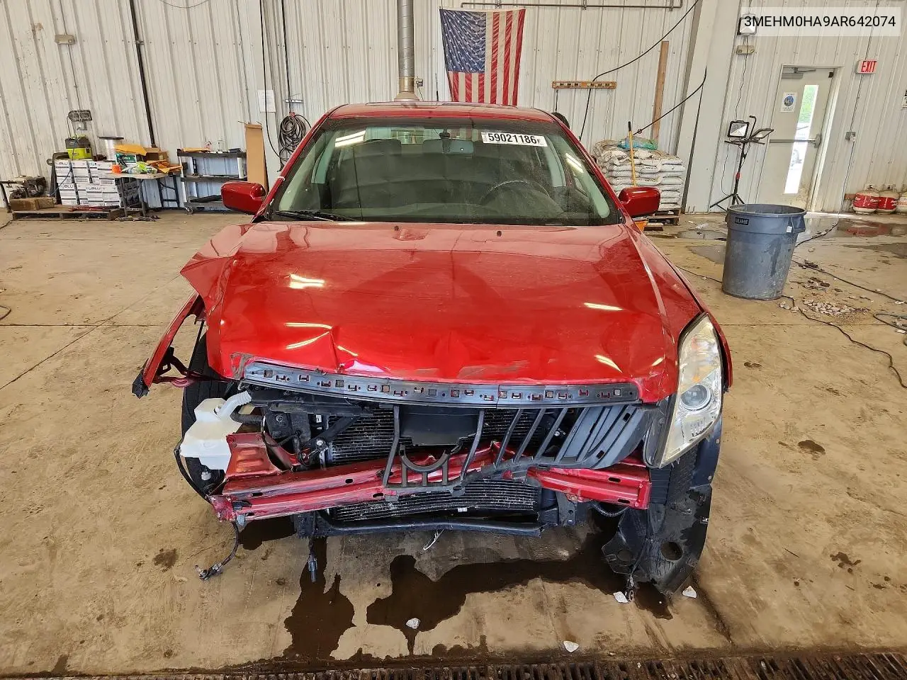 2010 Mercury Milan VIN: 3MEHM0HA9AR642074 Lot: 59021186