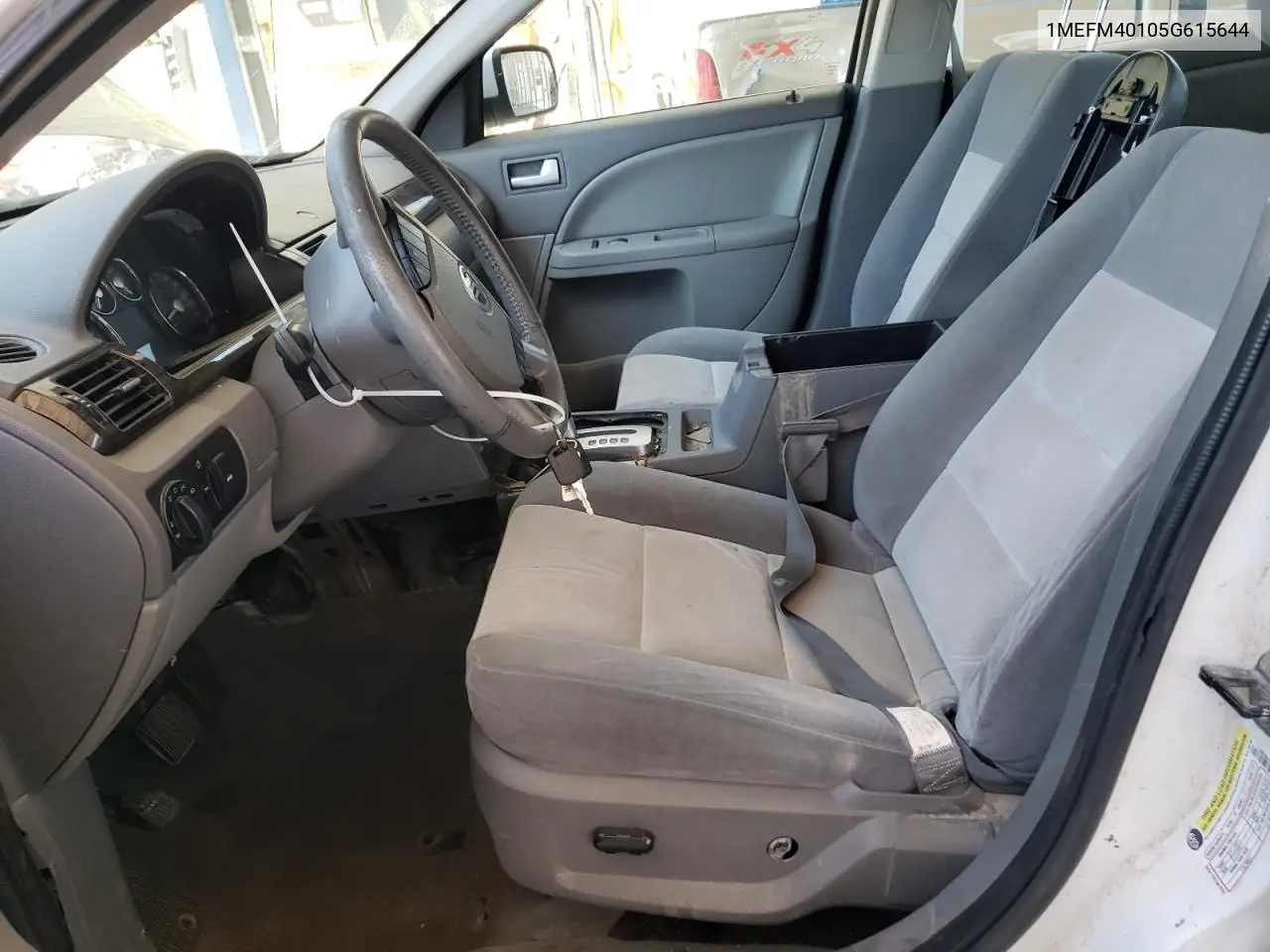 2005 Mercury Montego Luxury VIN: 1MEFM40105G615644 Lot: 64929575