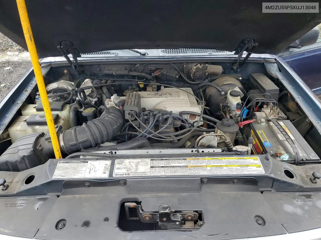 1999 Mercury Mountaineer VIN: 4M2ZU55P5XUJ13048 Lot: 46467336