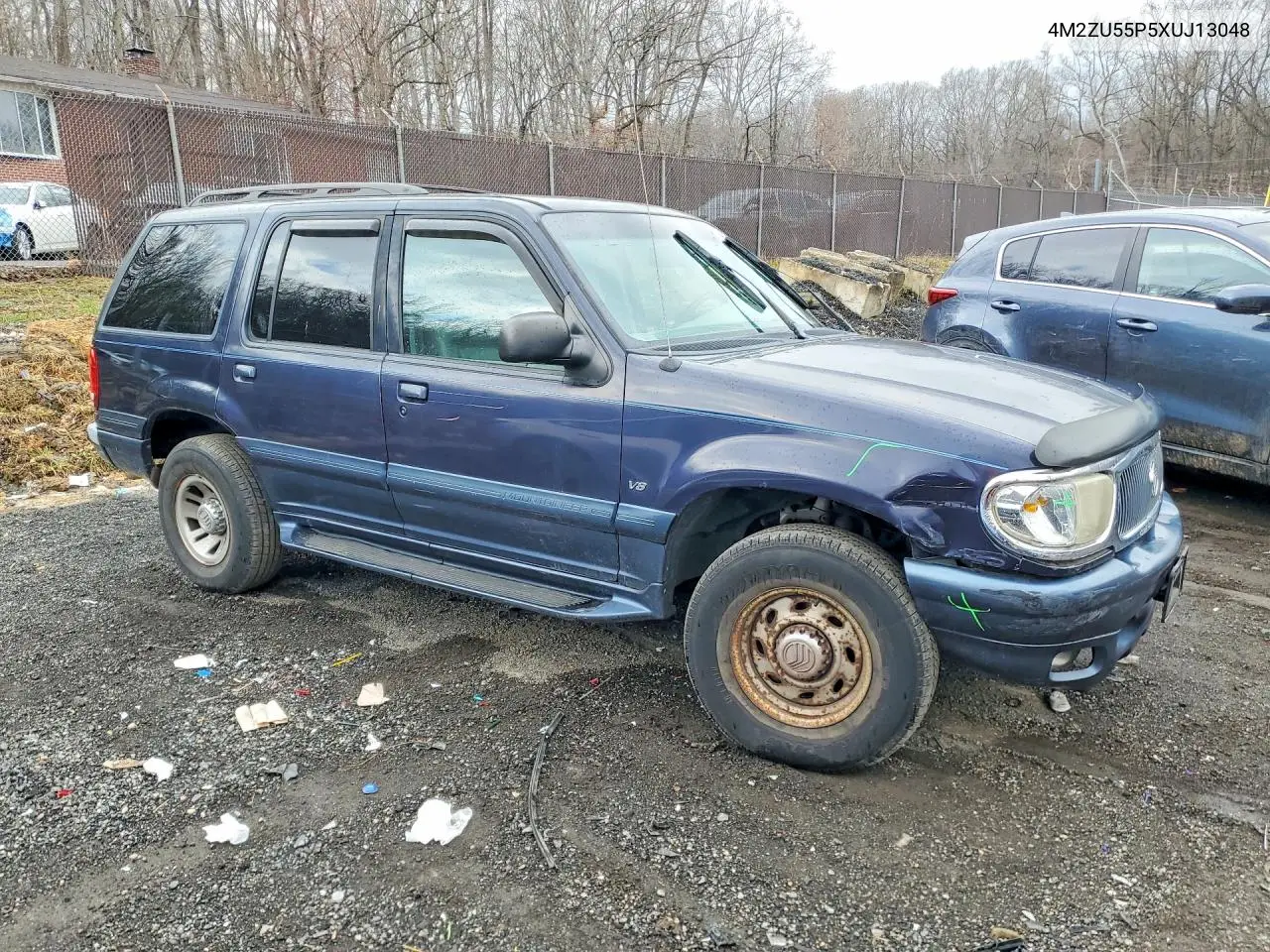 1999 Mercury Mountaineer VIN: 4M2ZU55P5XUJ13048 Lot: 46467336