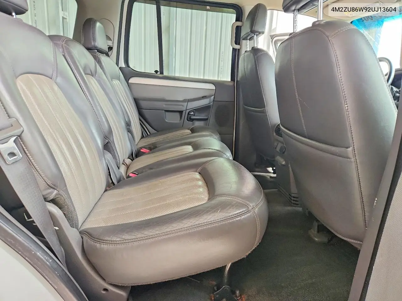 2002 Mercury Mountaineer VIN: 4M2ZU86W92UJ13604 Lot: 57265786