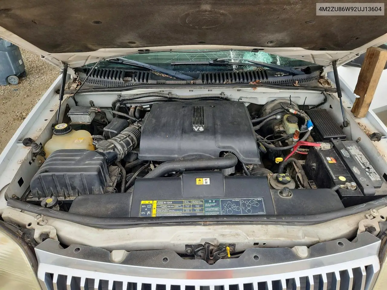 2002 Mercury Mountaineer VIN: 4M2ZU86W92UJ13604 Lot: 57265786