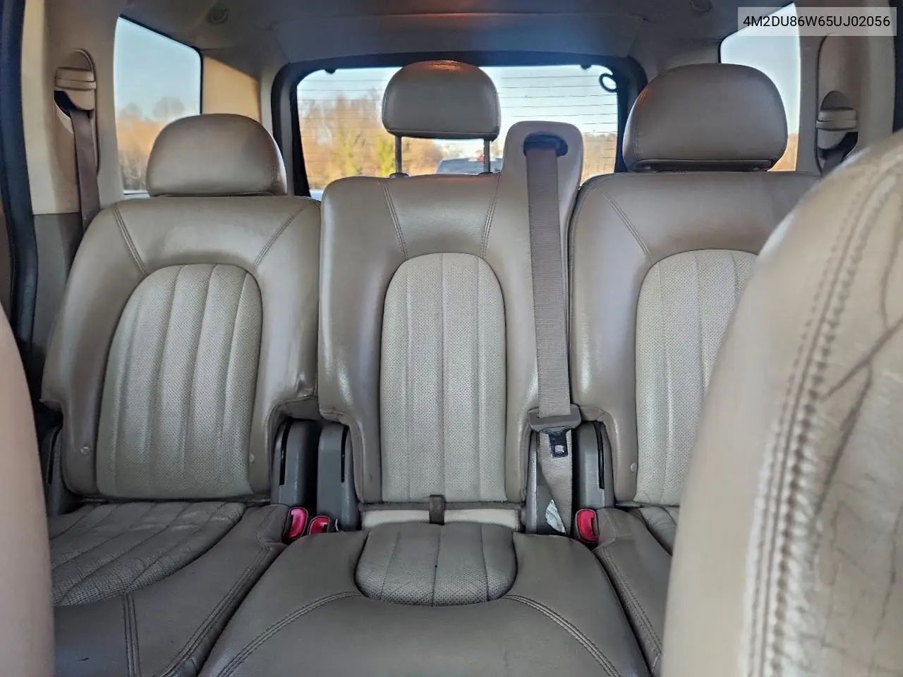 2005 Mercury Mountaineer VIN: 4M2DU86W65UJ02056 Lot: 60501086