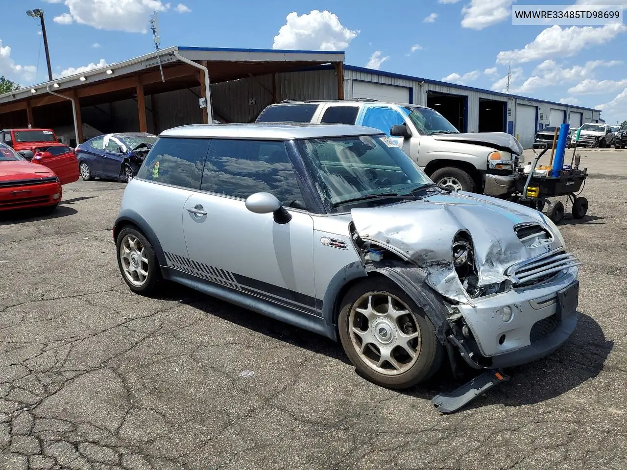 2005 Mini Cooper S VIN: WMWRE33485TD98699 Lot: 61590316