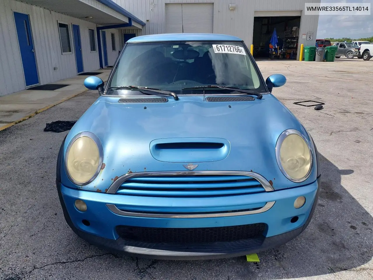 2005 Mini Cooper S VIN: WMWRE33565TL14014 Lot: 61712766