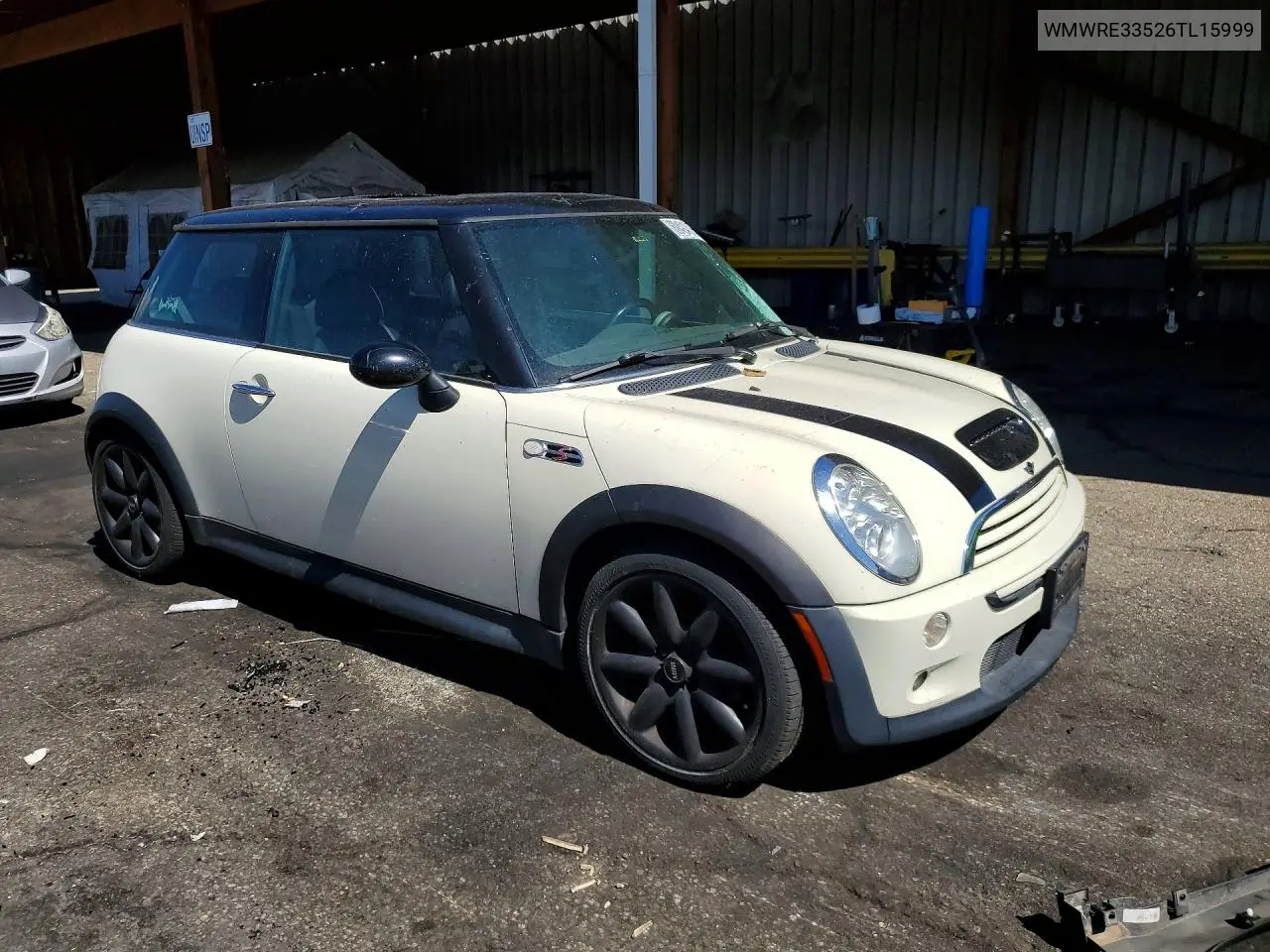 2006 Mini Cooper S VIN: WMWRE33526TL15999 Lot: 60494006