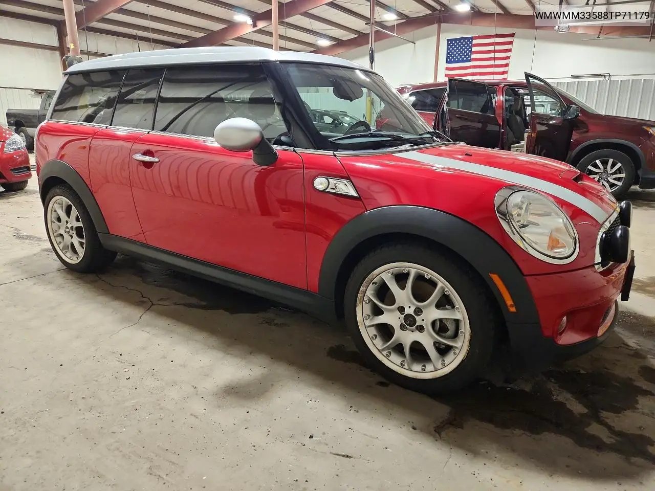 2008 Mini Cooper S Clubman VIN: WMWMM33588TP71179 Lot: 60869086