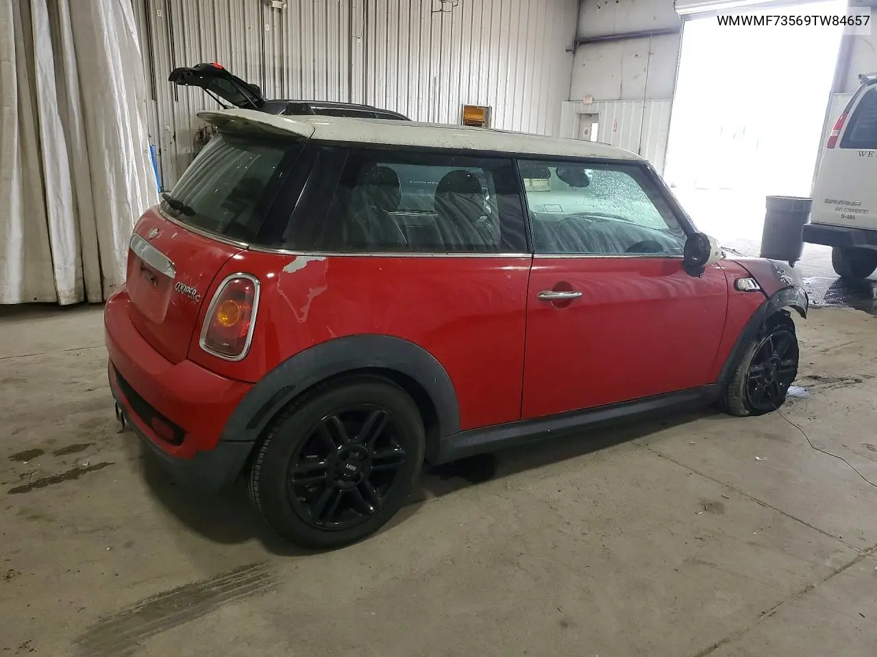 2009 Mini Cooper S VIN: WMWMF73569TW84657 Lot: 54813656