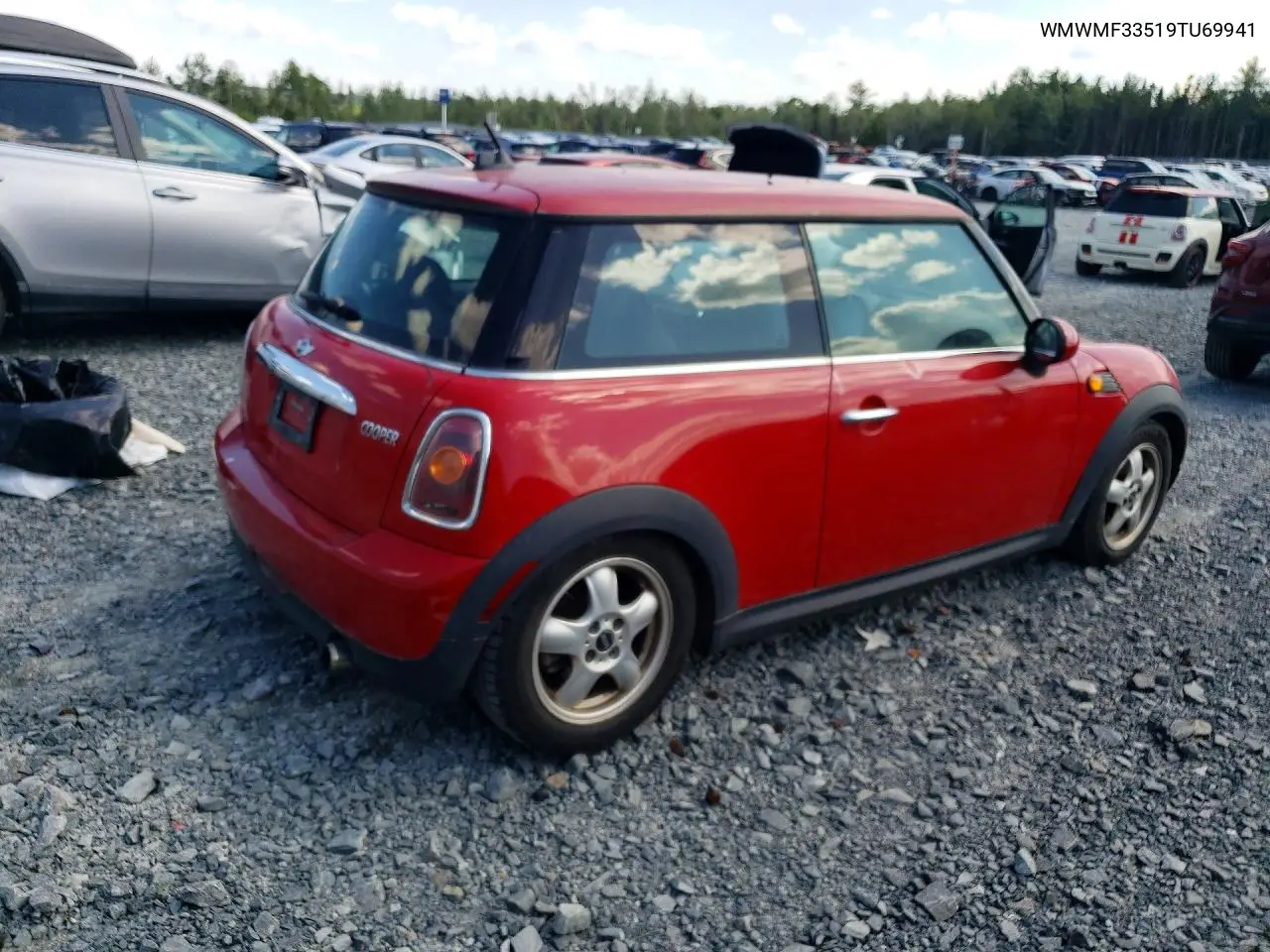2009 Mini Cooper Base VIN: WMWMF33519TU69941 Lot: 60044216