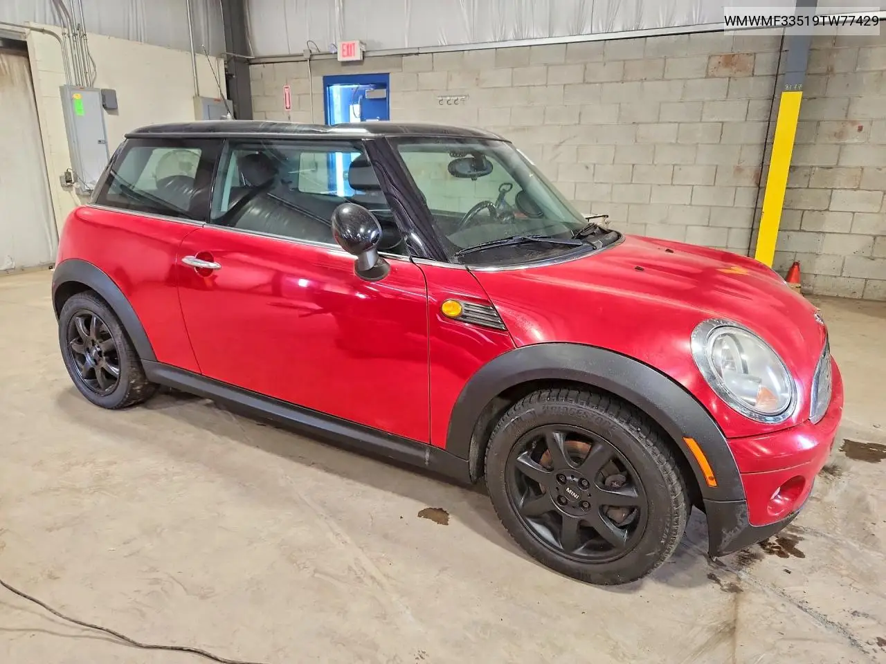 2009 Mini Cooper VIN: WMWMF33519TW77429 Lot: 61376536
