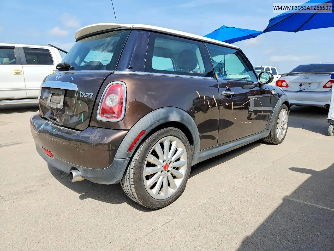 2010 Mini Cooper VIN: WMWMF3C53ATZ66607 Lot: 61696386