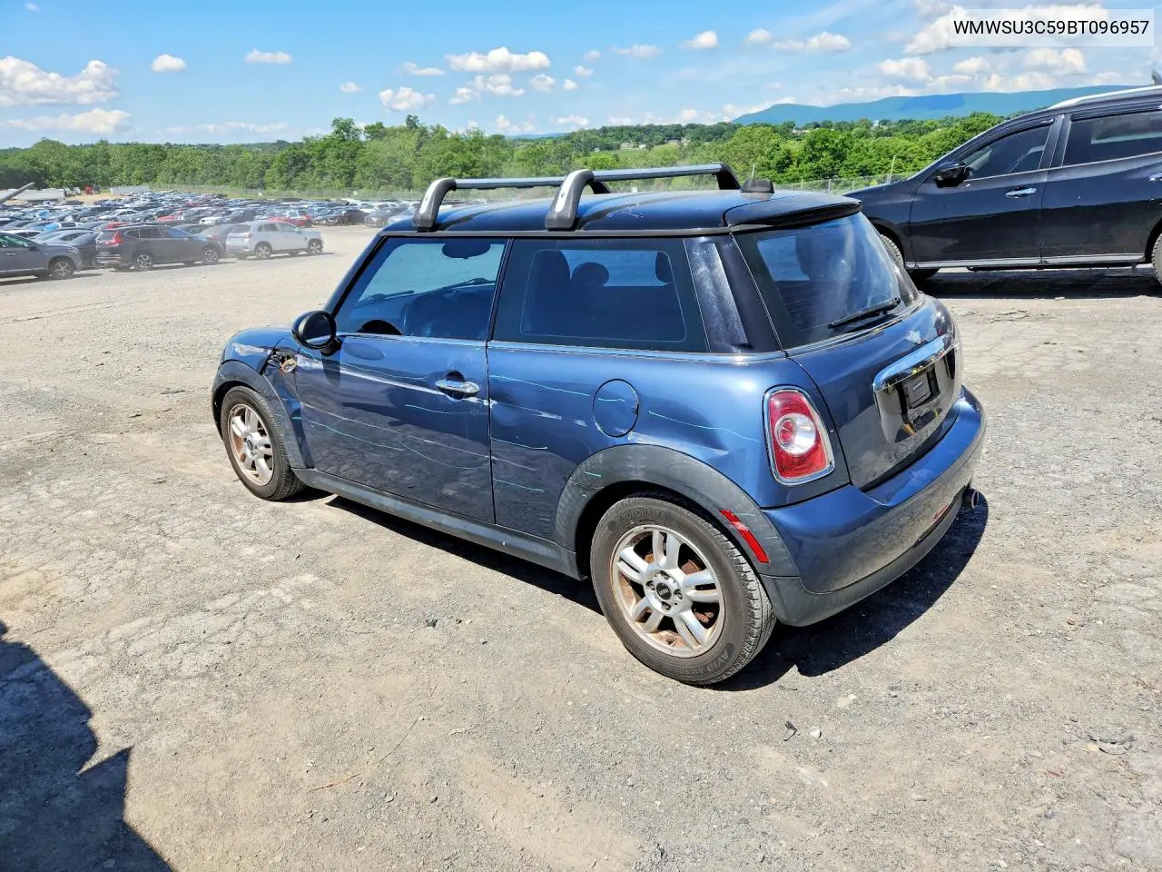 2011 Mini Cooper VIN: WMWSU3C59BT096957 Lot: 57552876