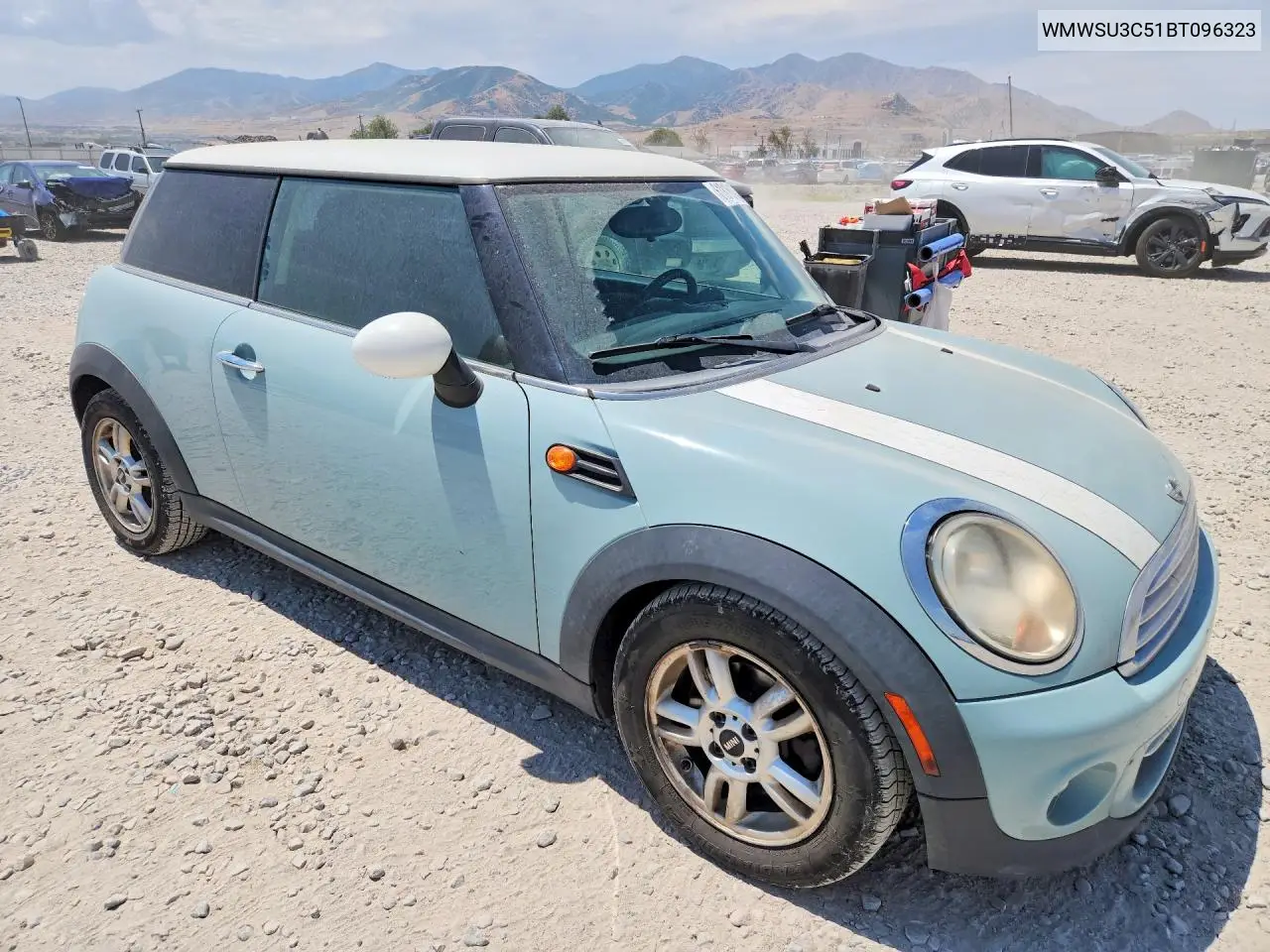 2011 Mini Cooper VIN: WMWSU3C51BT096323 Lot: 61816466