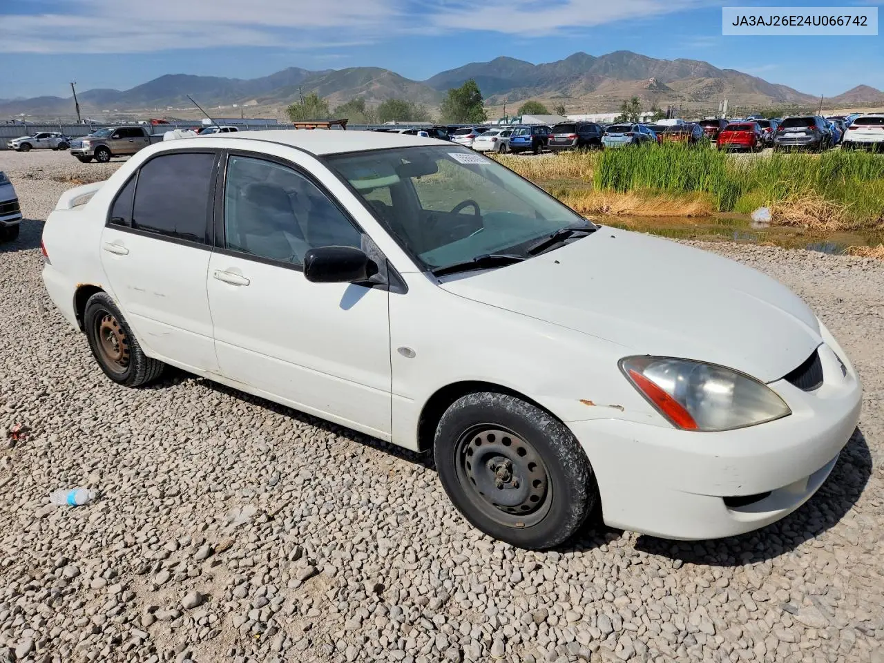 2004 Mitsubishi Lancer Es VIN: JA3AJ26E24U066742 Lot: 55686426