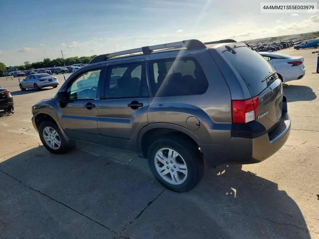 2005 Mitsubishi Endeavor Ls VIN: 4A4MM21S55E003979 Lot: 56450146