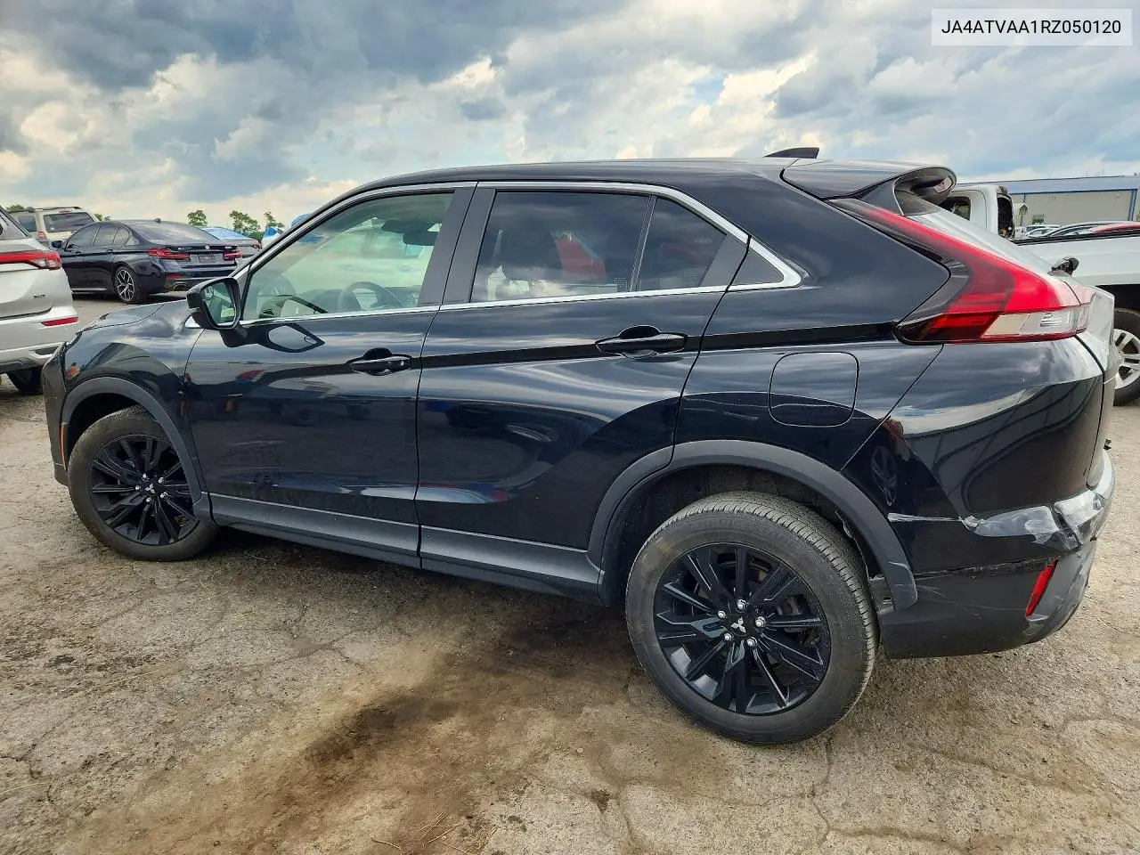 2024 Mitsubishi Eclipse Cross Le VIN: JA4ATVAA1RZ050120 Lot: 57632016