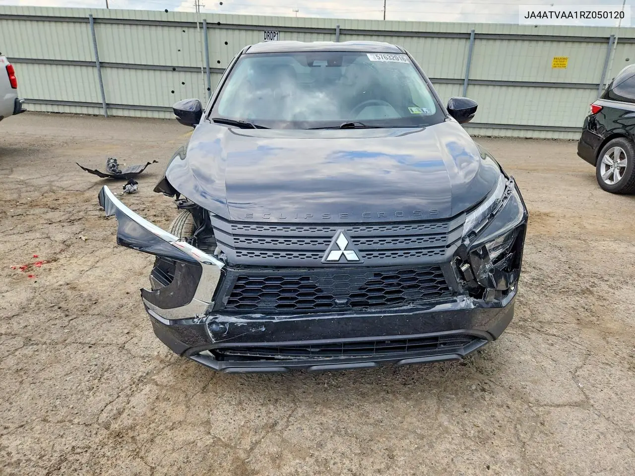 2024 Mitsubishi Eclipse Cross Le VIN: JA4ATVAA1RZ050120 Lot: 57632016