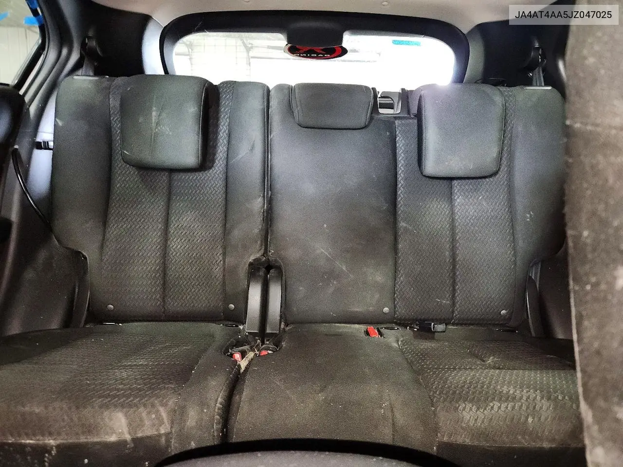 JA4AT4AA5JZ047025 2018 Mitsubishi Eclipse Cross Le