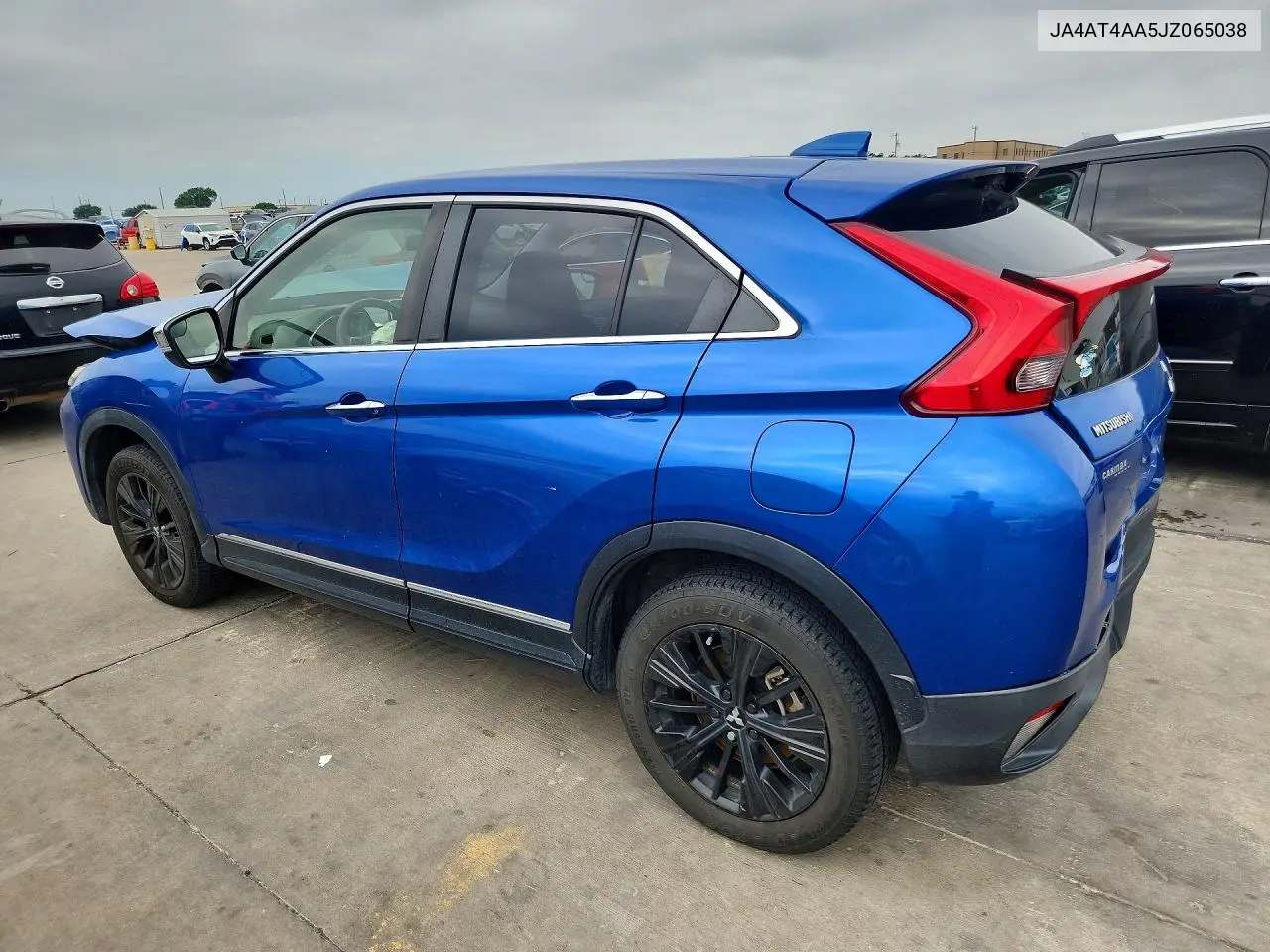 2018 Mitsubishi Eclipse Cross Le VIN: JA4AT4AA5JZ065038 Lot: 55981076