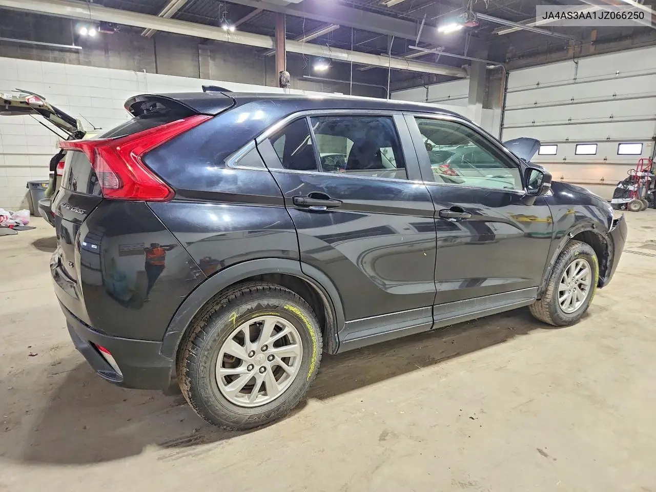 2018 Mitsubishi Eclipse Cross Es VIN: JA4AS3AA1JZ066250 Lot: 57550116