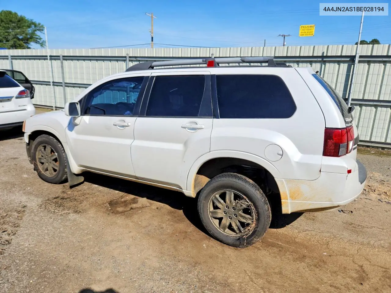 2011 Mitsubishi Endeavor Ls VIN: 4A4JN2AS1BE028194 Lot: 52190526