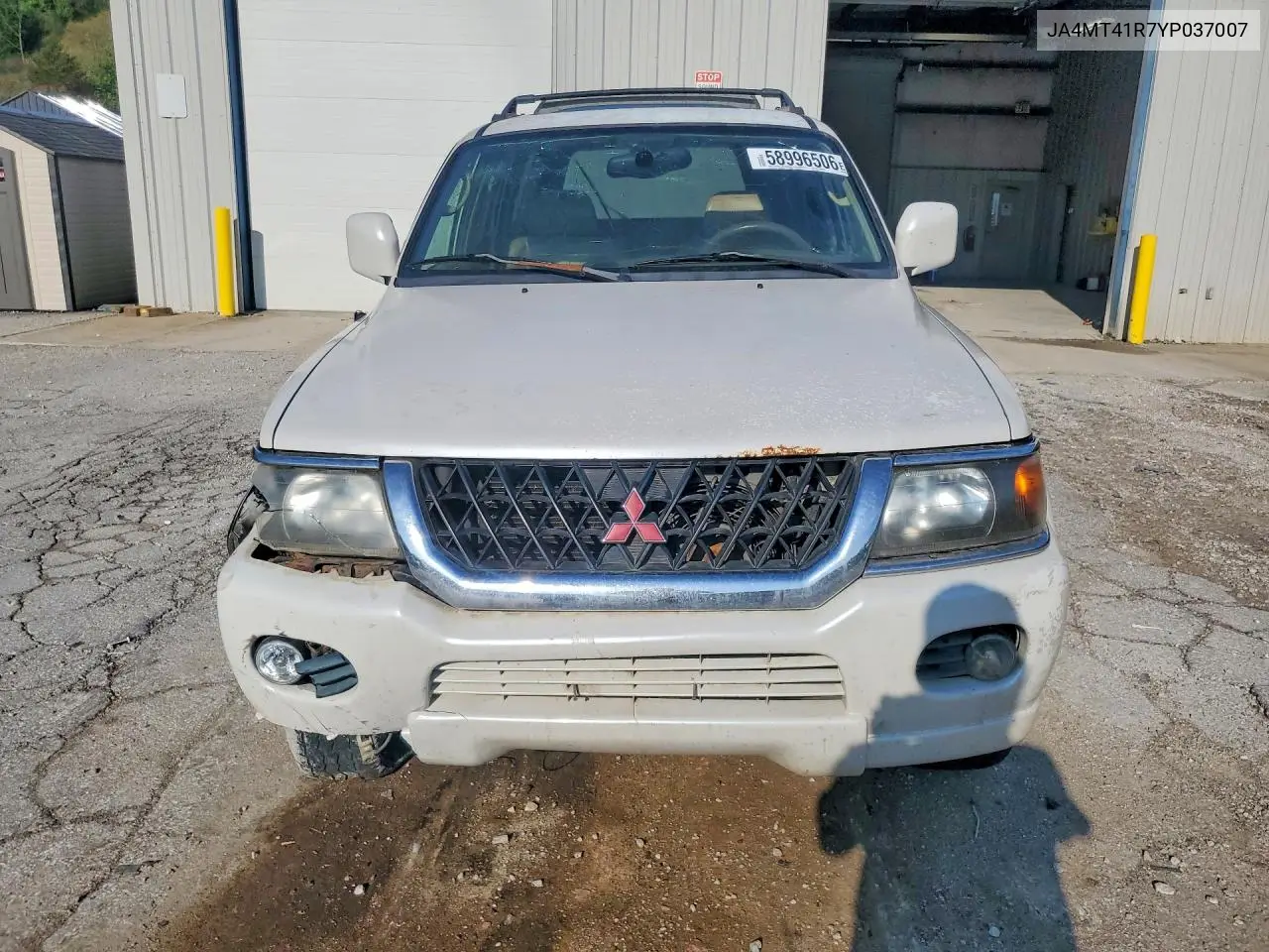 2000 Mitsubishi Montero Sport Limited VIN: JA4MT41R7YP037007 Lot: 58996506