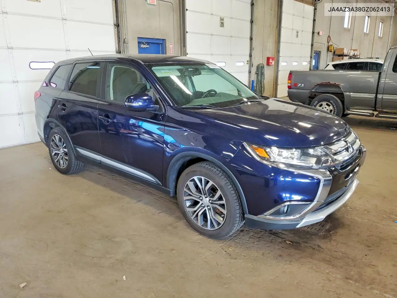 JA4AZ3A38GZ062413 2016 Mitsubishi Outlander Se/Sel