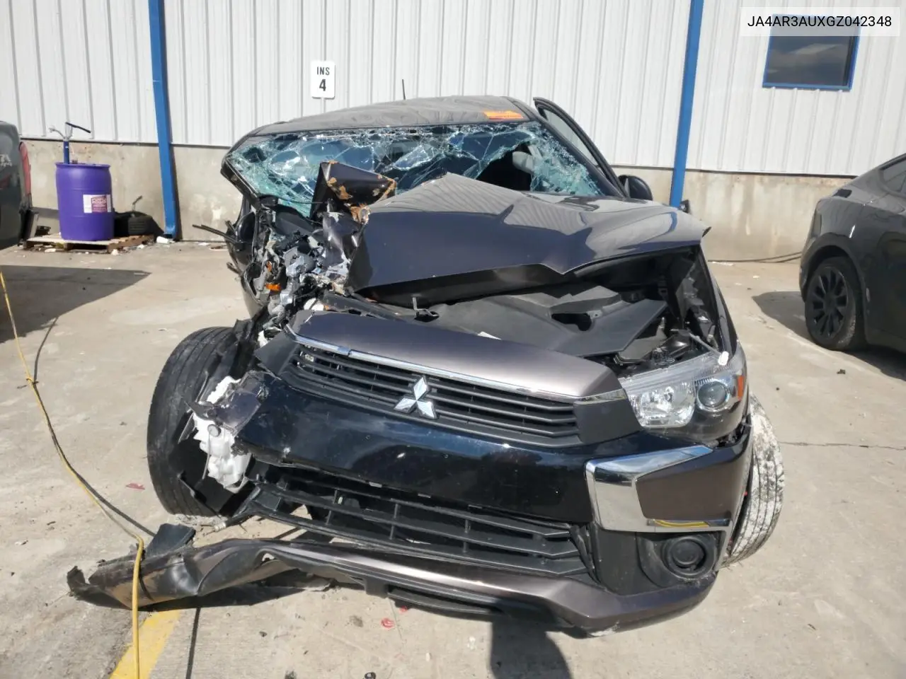 JA4AR3AUXGZ042348 2016 Mitsubishi Outlander Sport Es