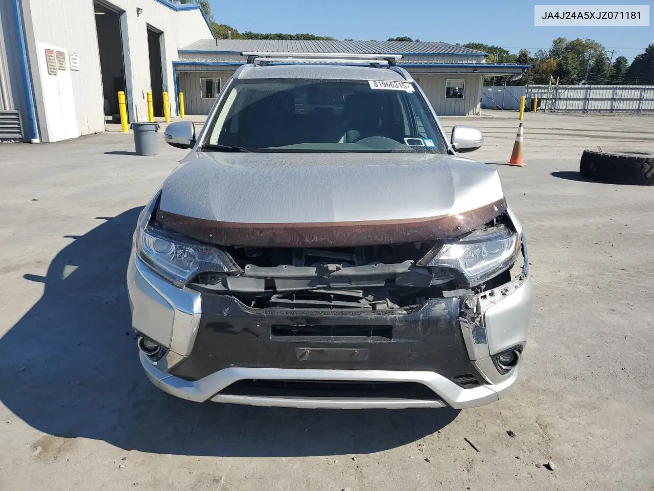JA4J24A5XJZ071181 2018 Mitsubishi Outlander Phev