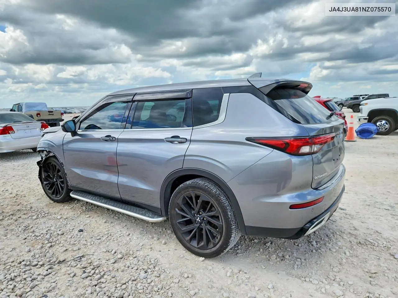 2022 Mitsubishi Outlander Se VIN: JA4J3UA81NZ075570 Lot: 56790736