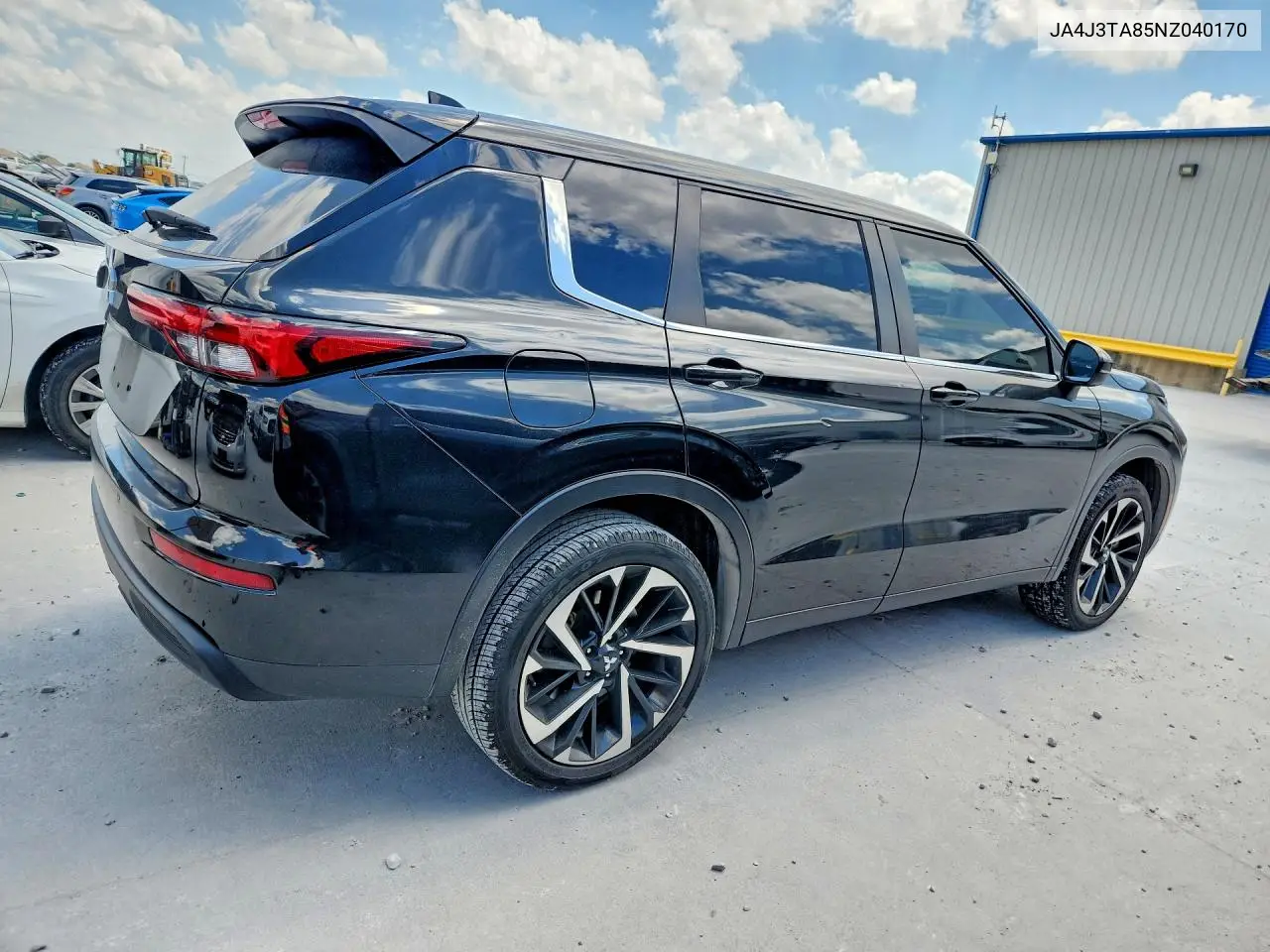 2022 Mitsubishi Outlander Es VIN: JA4J3TA85NZ040170 Lot: 56994936