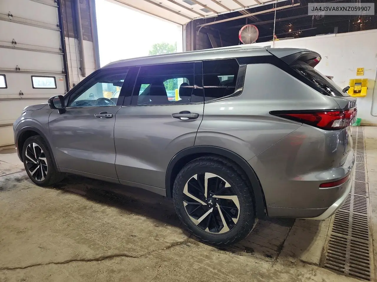 2022 Mitsubishi Outlander Sel VIN: JA4J3VA8XNZ059907 Lot: 62037286